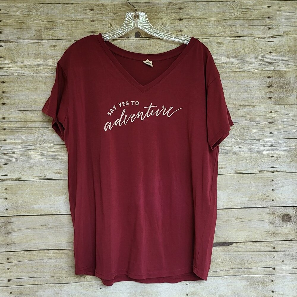 Sseko 'Say Yes to Adventure' Maroon T-Shirt Large